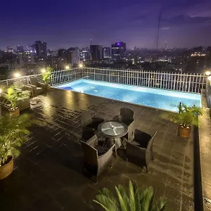 Long 4* Dhaka