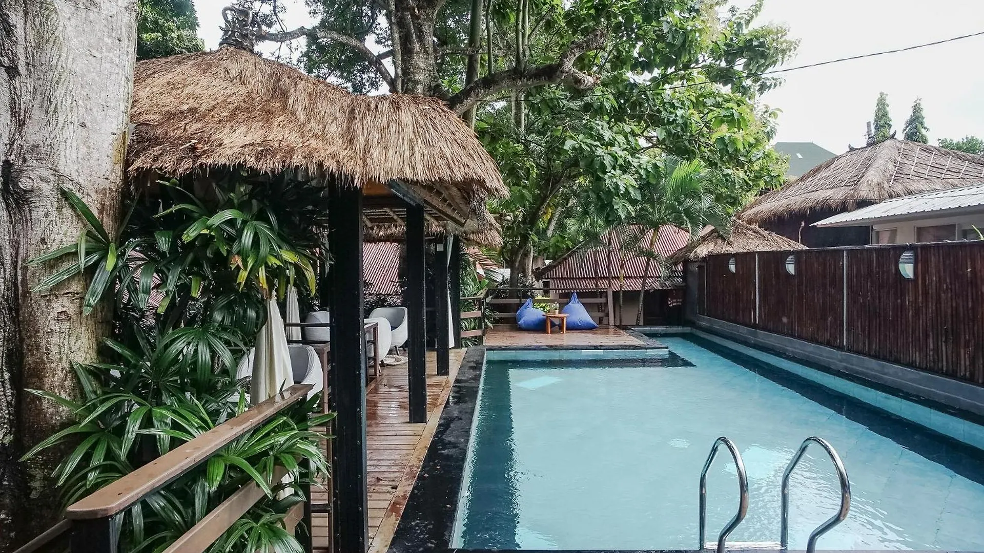Hotel Kampung 168 Jimbaran Gasthof